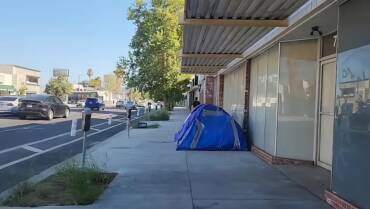 Orden del presidente Trump desalojaría a más de 72 mil sin hogar que se han tomado las calles del condado de Los Ángeles