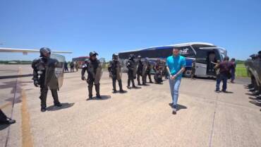 Nayib Bukele, en un movimiento estratégico, hizo un intercambio de presos con el régimen de Nicolás Maduro en Venezuela