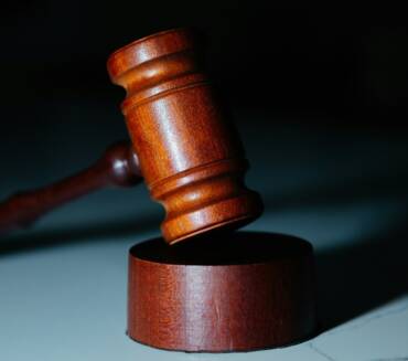 DHS hizo público su descontento porque Jueza federal bloquea cancelación de TPS para Honduras, Nepal y Nicaragua