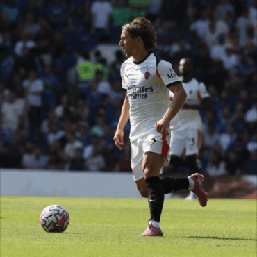 Luka Modrić tiene un amargo debut con el Milán