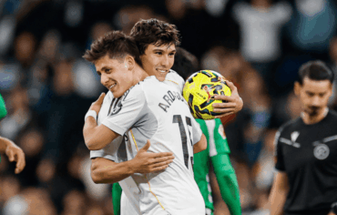 Real Madrid gana al Betis 5-1, y persigue al Barcelona en la Liga 