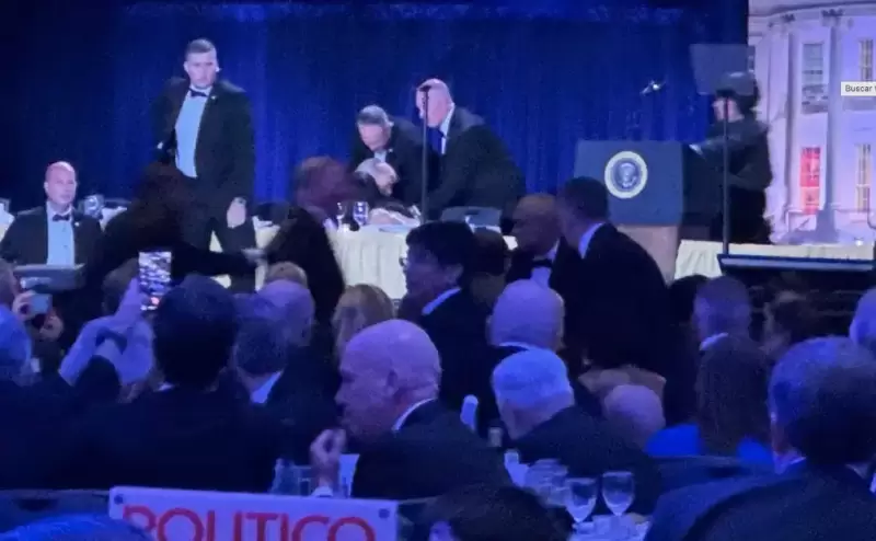 Evacuan al presidente Trump y su esposa de cena con periodistas de la Casa Blanca.