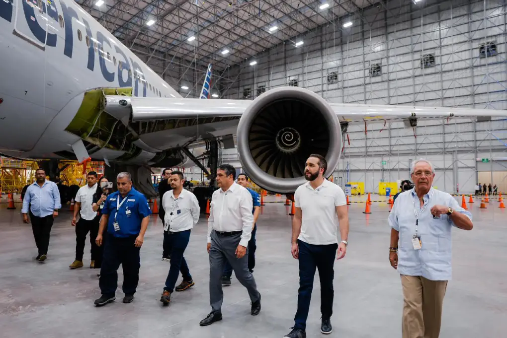 Aeroman inaugura hangar aeronáutico más grande del mundo en El Salvador