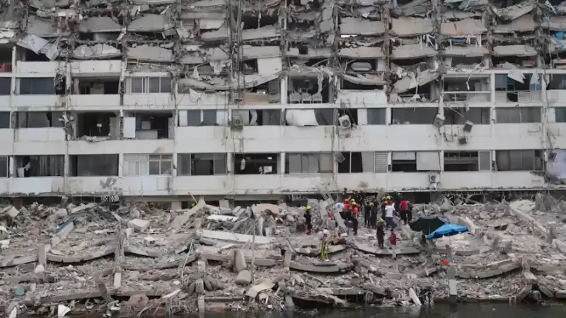 Más de 2,600 fallecidos dejan hasta este viernes los terremotos en Veezuela.