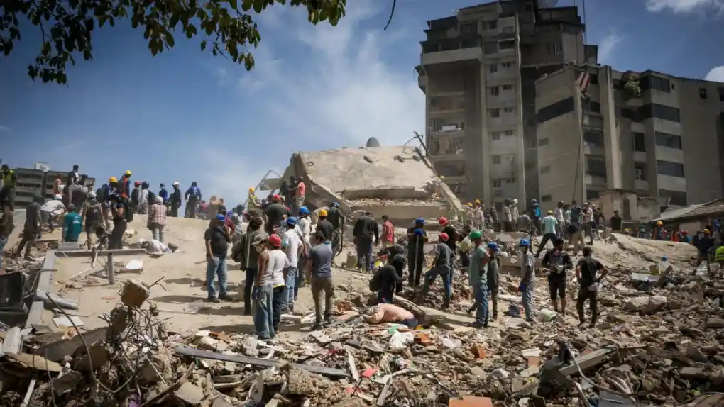 Doblete sísmico en Venezuela deja 2,595 muertos; anuncian fondo para la reconstrucción