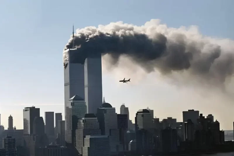 Hace 25 años, las torres gemelas fueron destruidas por dos aviones que terroristas de Oriente Medio impactaron contra ellas:
