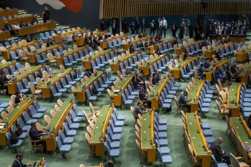 Netanyahu prácticamente se quedó solo cuando la mayoría de delegados abandonó el salón al iniciar su discurso.