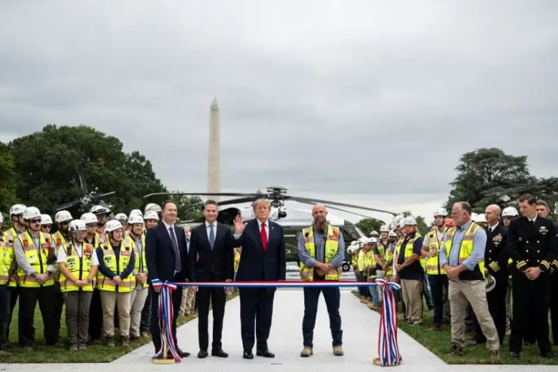 Las cinco cadenas que integran el TV pool —ABC, CBS, CNN, Fox News y NBC— no asistieron a la inauguración del helipuerto.