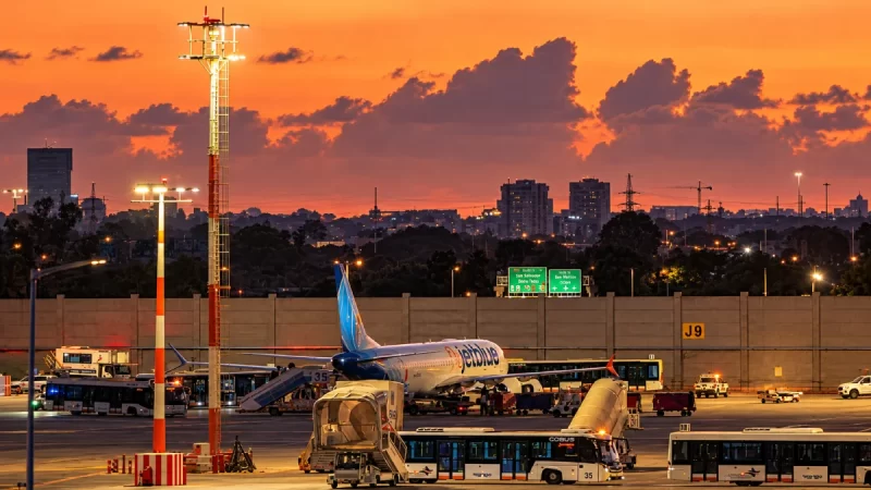 avion de Flydubai que intentaron estrellar en Tel Aviv