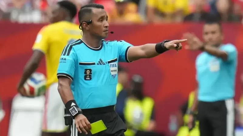 Árbitro salvadoreño dirigirá Francia-España del Mundial 2026.