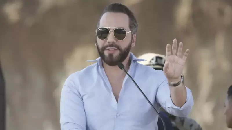 A más de 6 años y medio de gestión, el presidente Bukele sigue con alto apoyo popular.