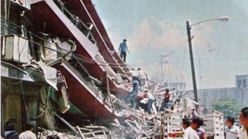 El edificio Rubén Darío, en pleno centro capitalino, se convirtió en símbolo de la tragedia.