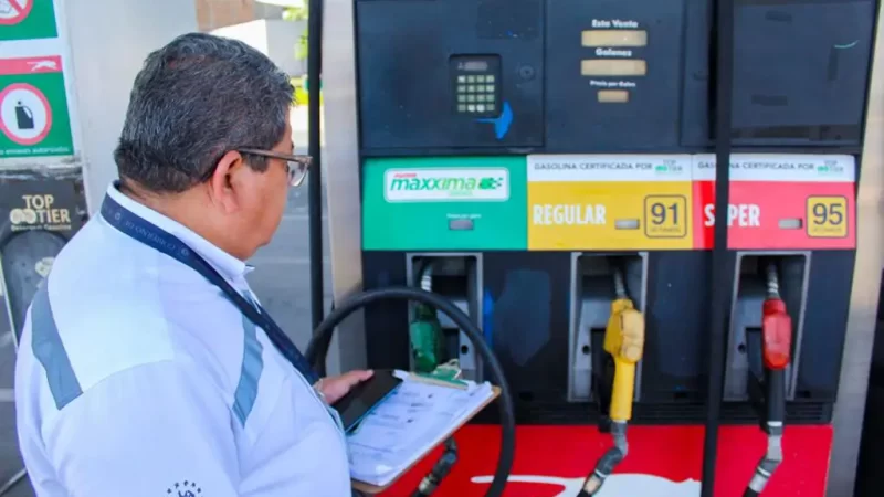 Precios del petróleo superan los $90 el barril.
