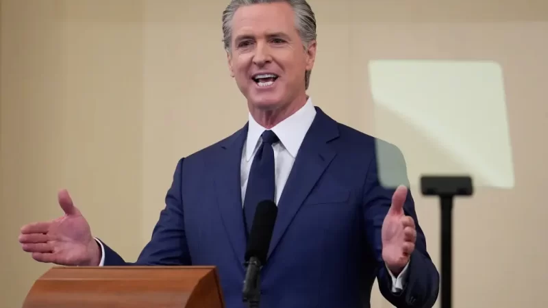 No hay amenaza creíble afirma gobernador Newsom.