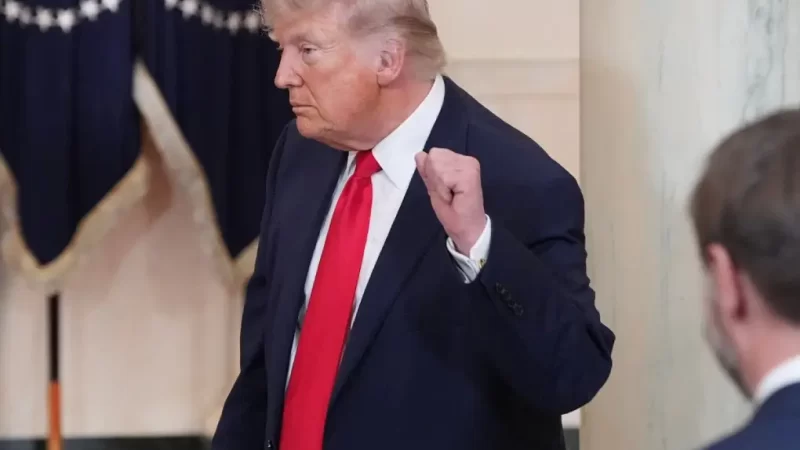 Presidente de EE.UU., Donald Trump, afirma que va ganando la guerra a Irán.