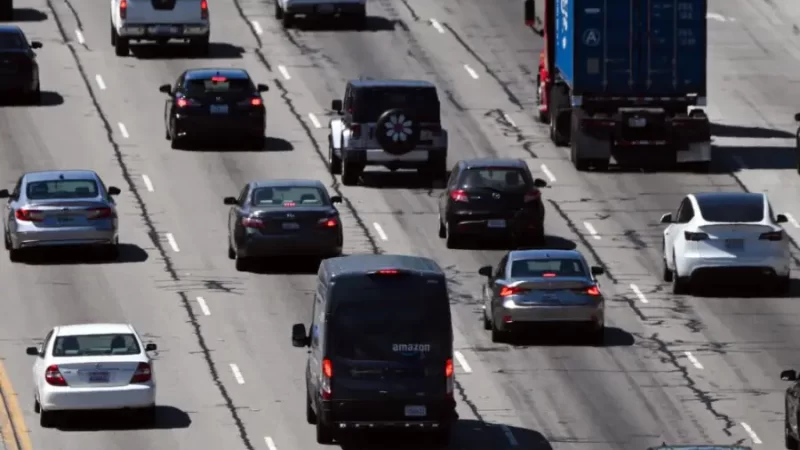 Los vehículos nuevos en California para el año 2035 deberán tener cero emisiones.