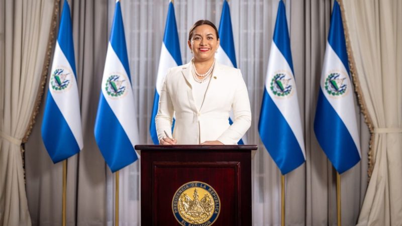 ministra-diaspora-el-salvador