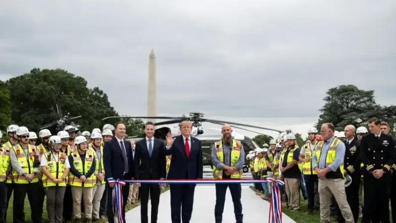 Las cinco cadenas que integran el TV pool —ABC, CBS, CNN, Fox News y NBC— no asistieron a la inauguración del helipuerto.
